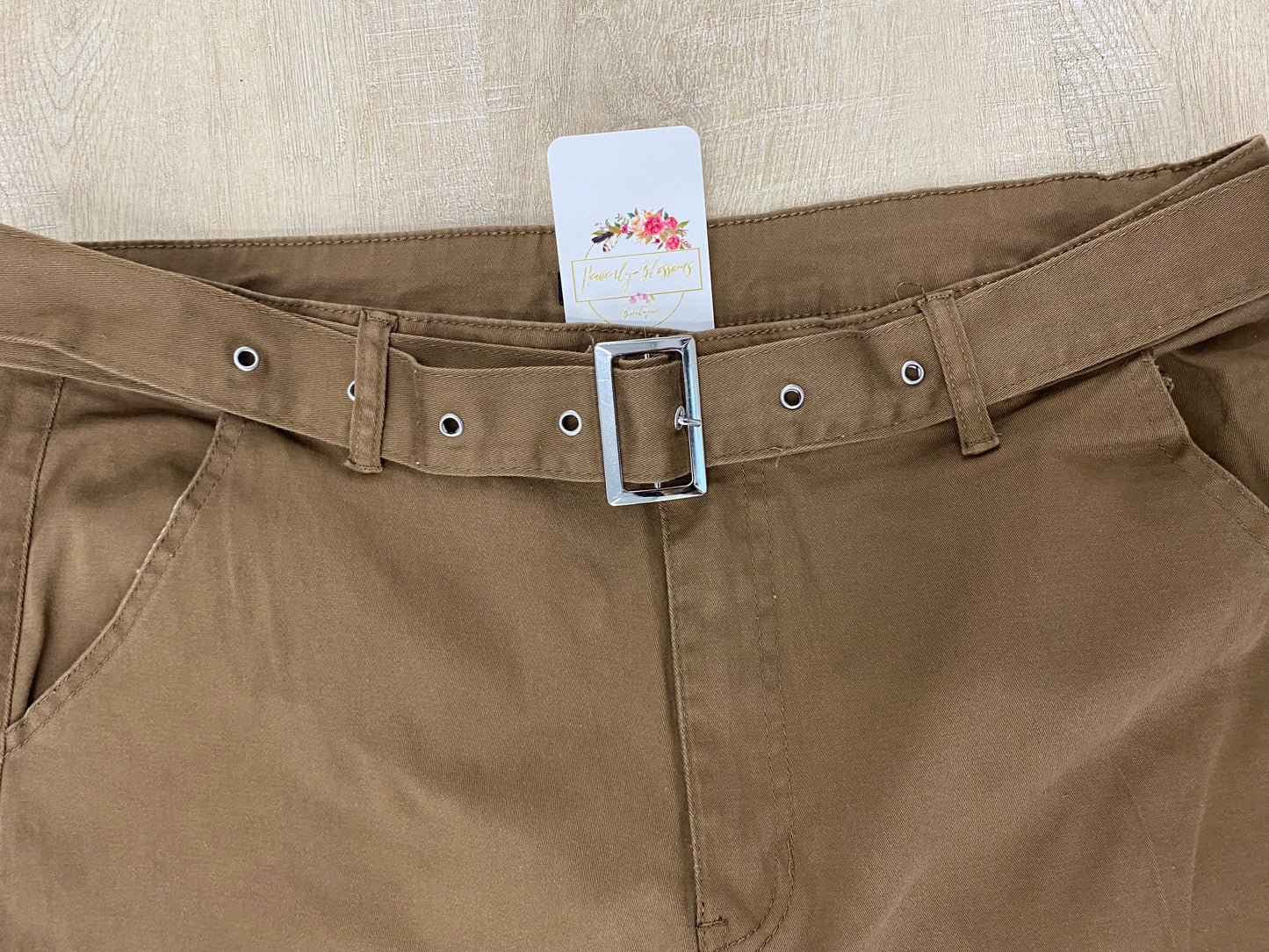 Plus camel Cargos